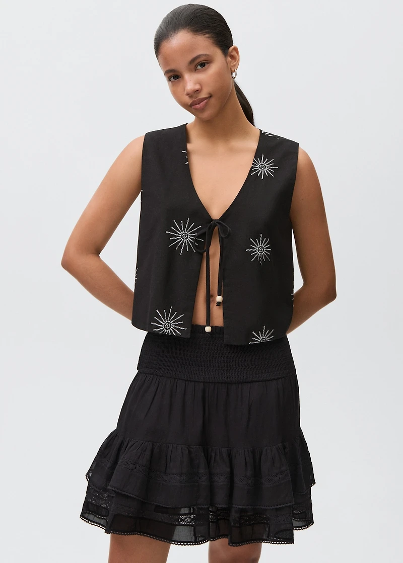 Gathered skirt with ruffles