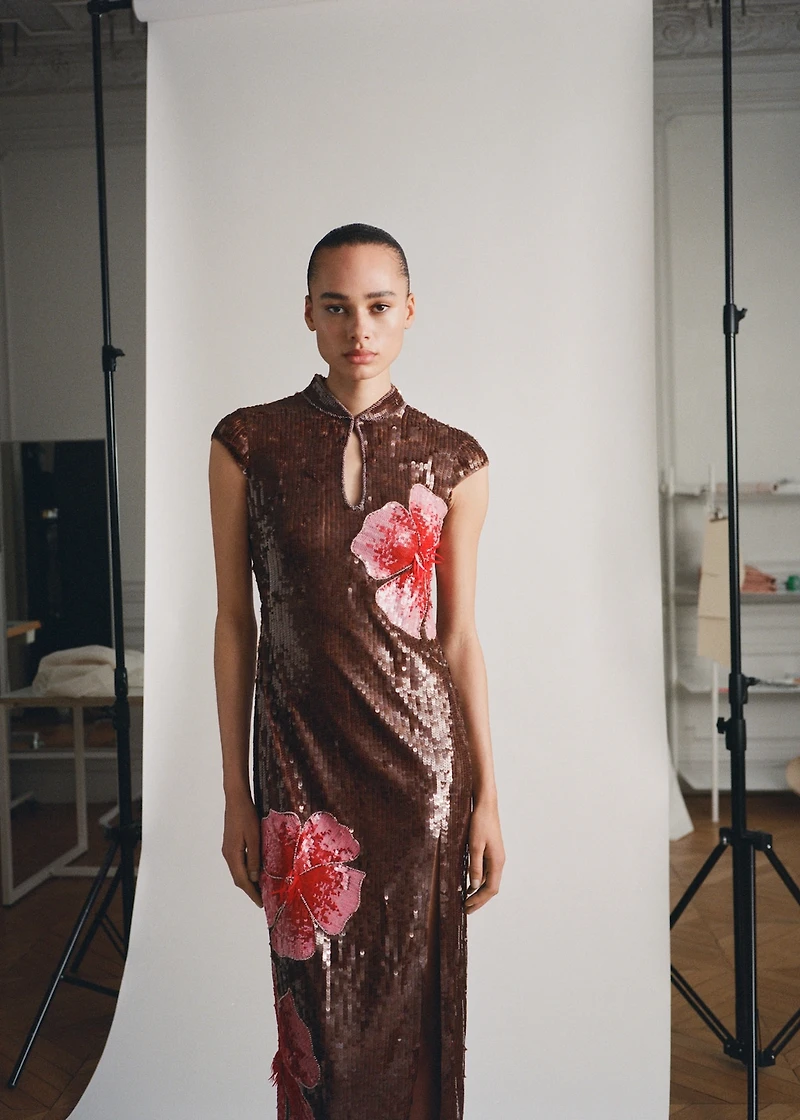 Dress with sequinned flower design