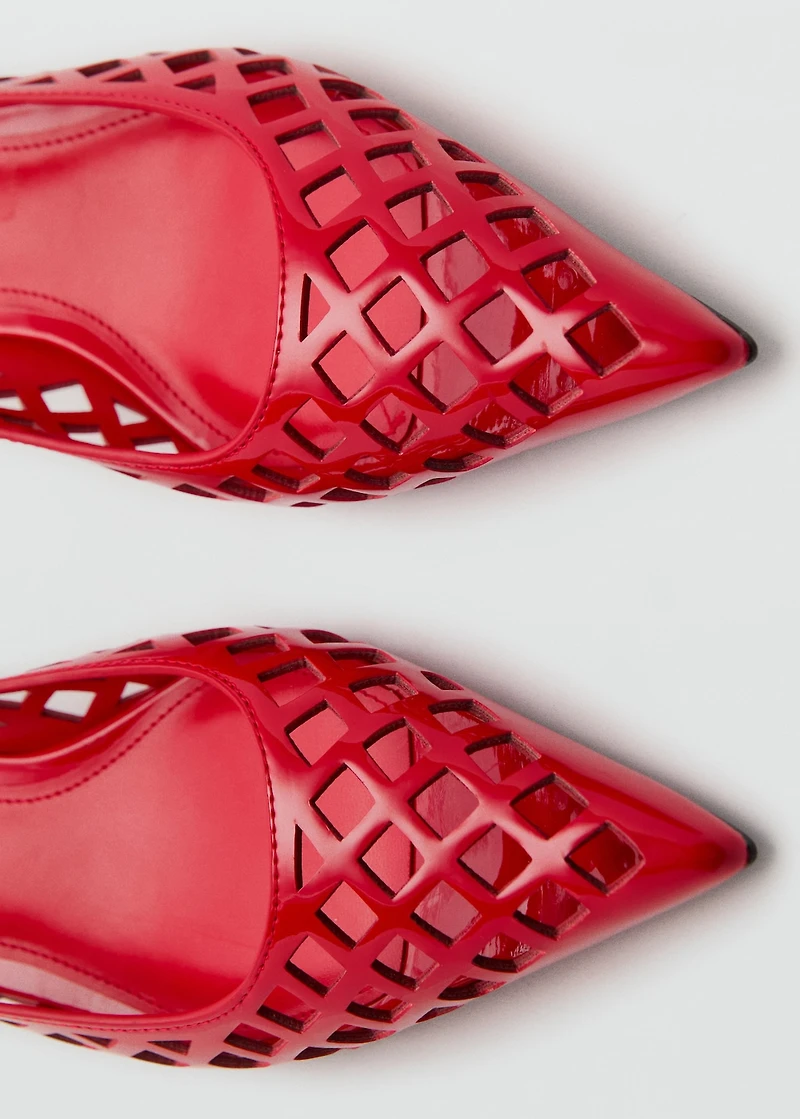 Die-cut kitten shoes