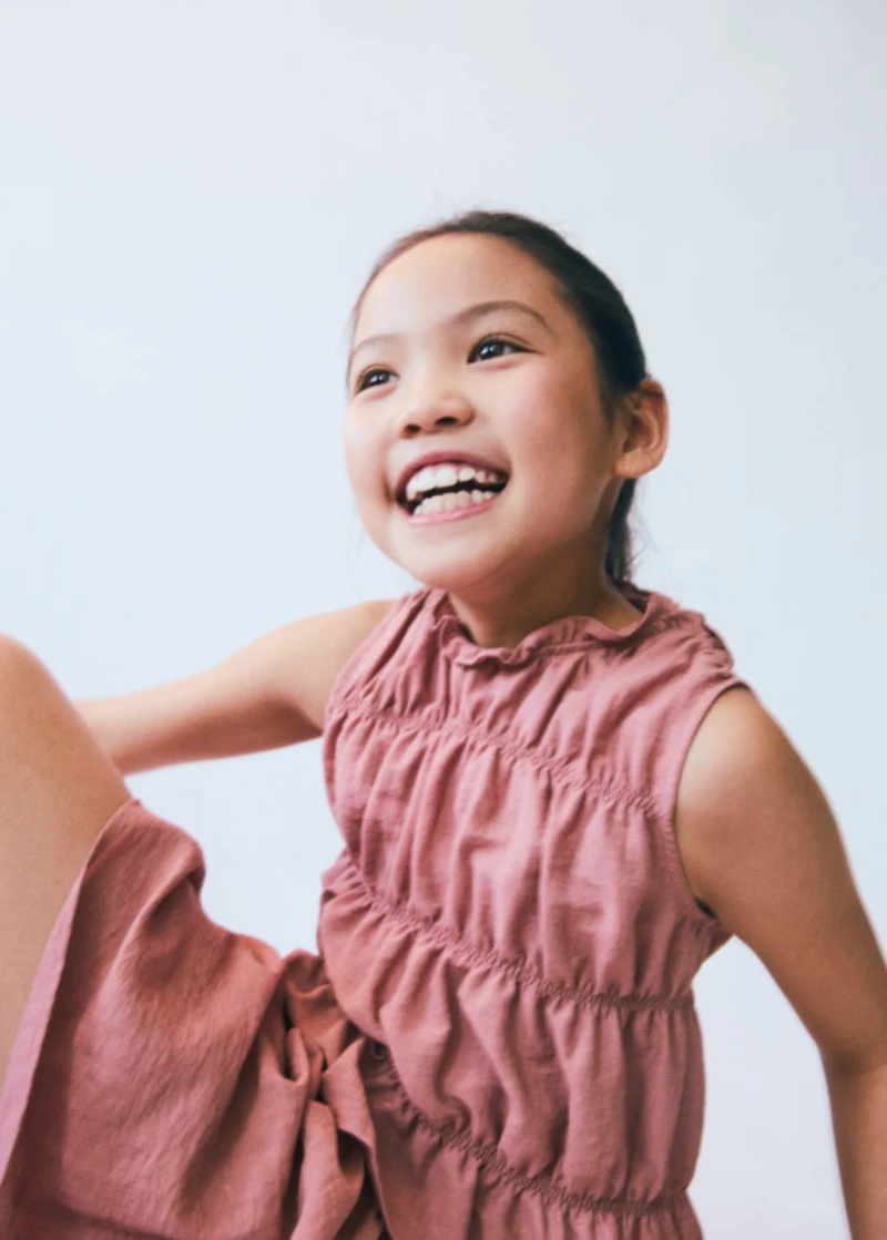 Ruched details linen-blend top