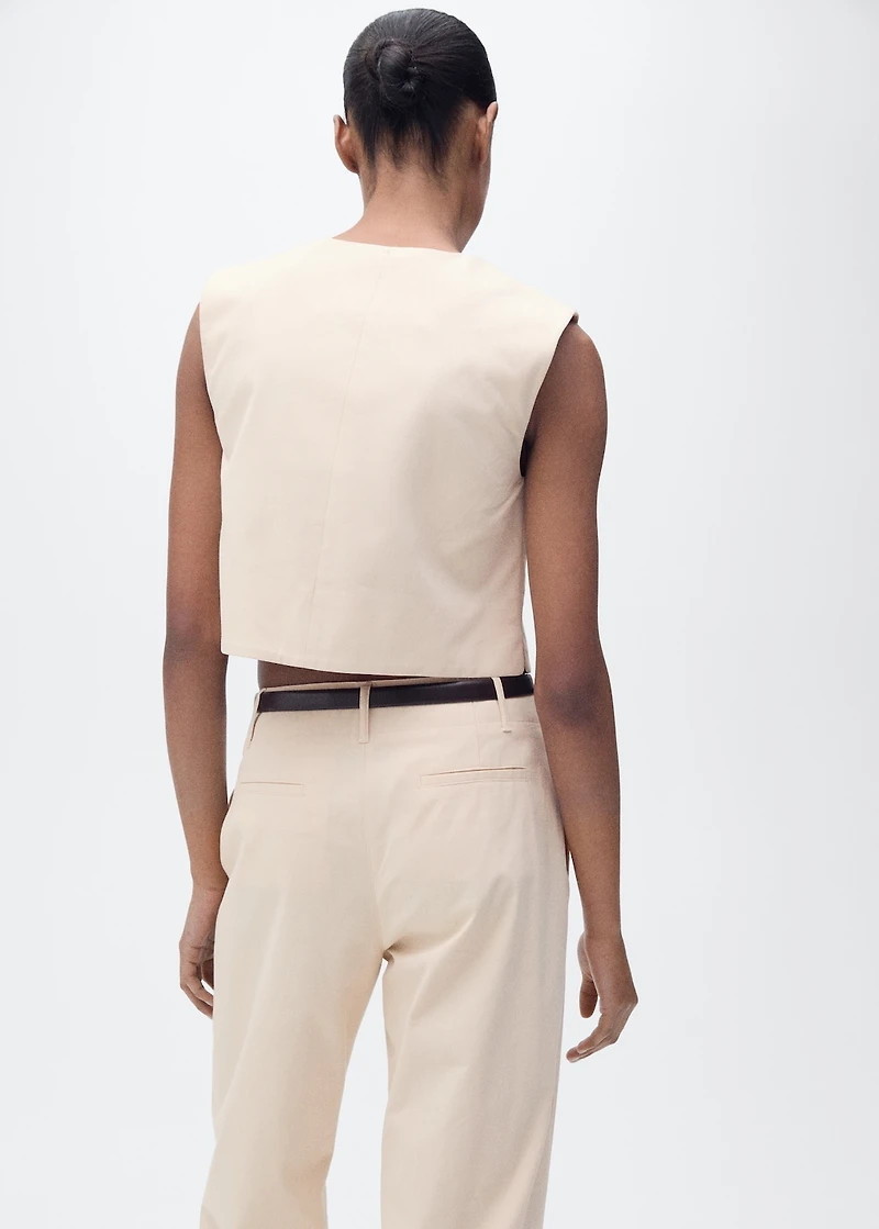 Cotton crop top with buttons