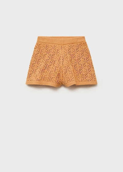 Knitted shorts with lace accents