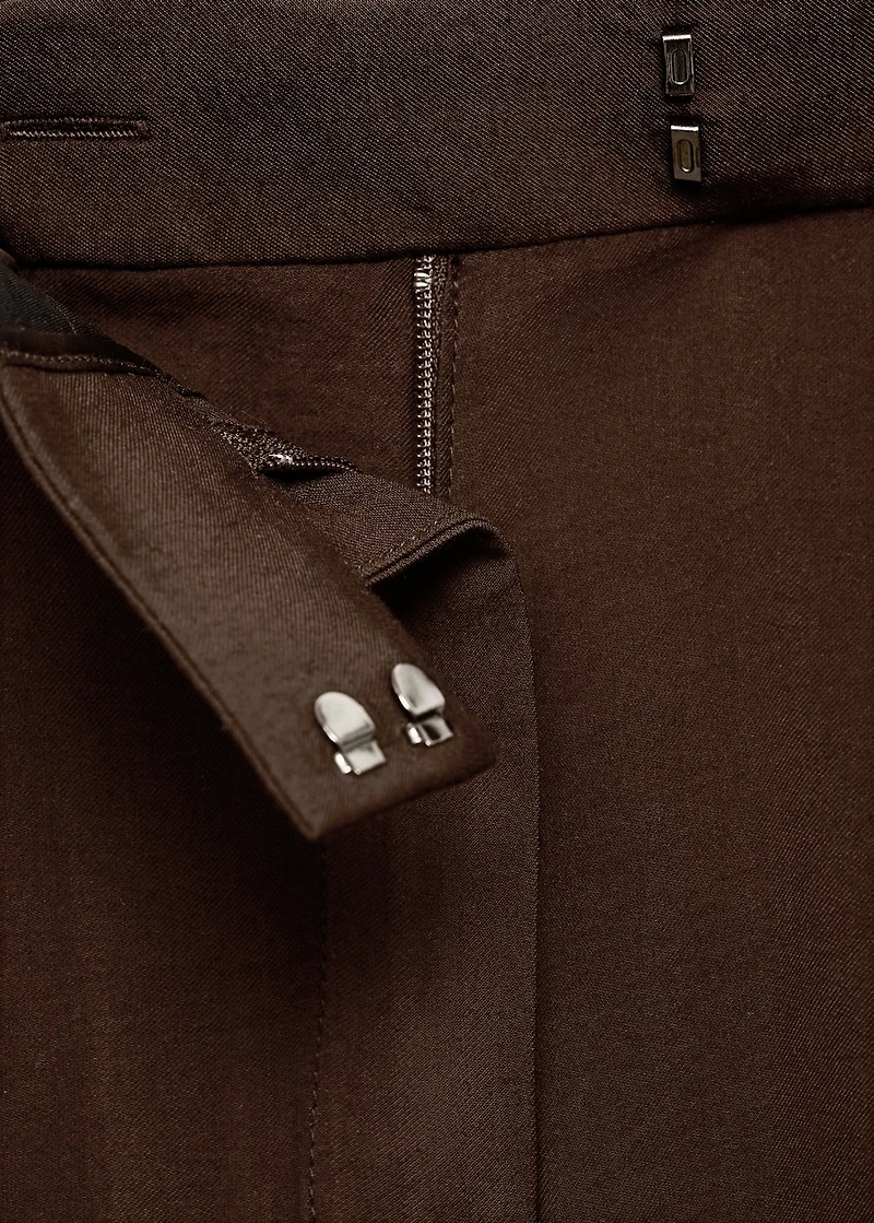 Wide leg pleated pants