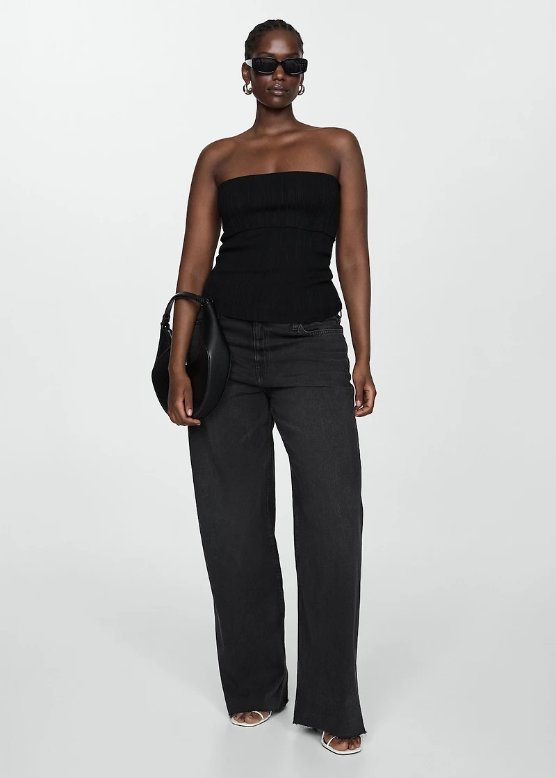 Strapless knitted top