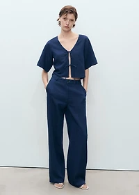 Flowy denim top with bows