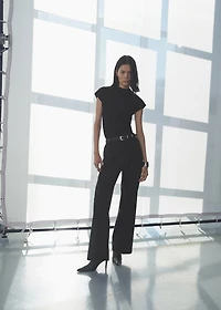 Short-sleeved fine-knit sweater