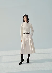 Buttons detail knit sweater