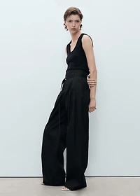 Wide leg pants with belt