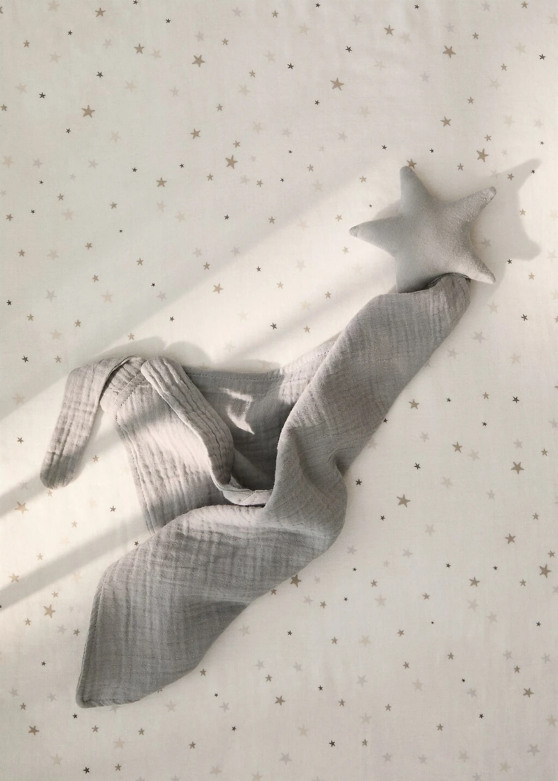 Baby comforter with star design