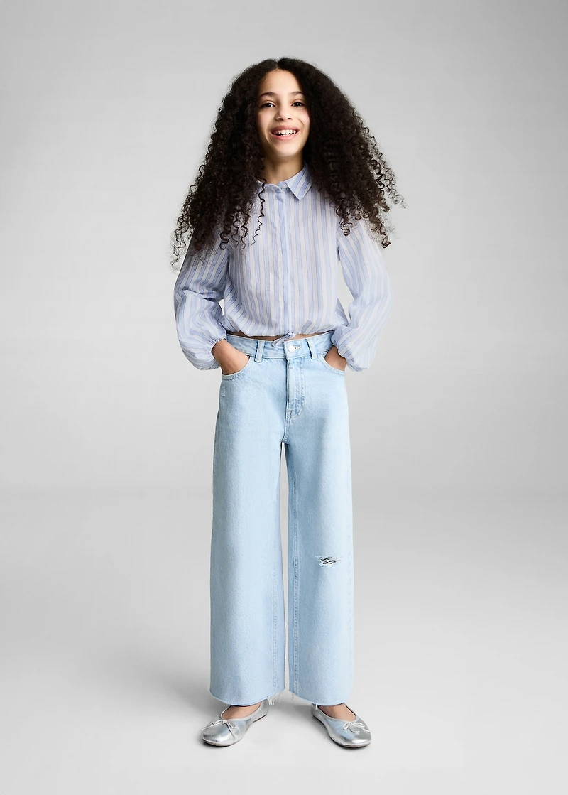 Shirt with adjustable waist