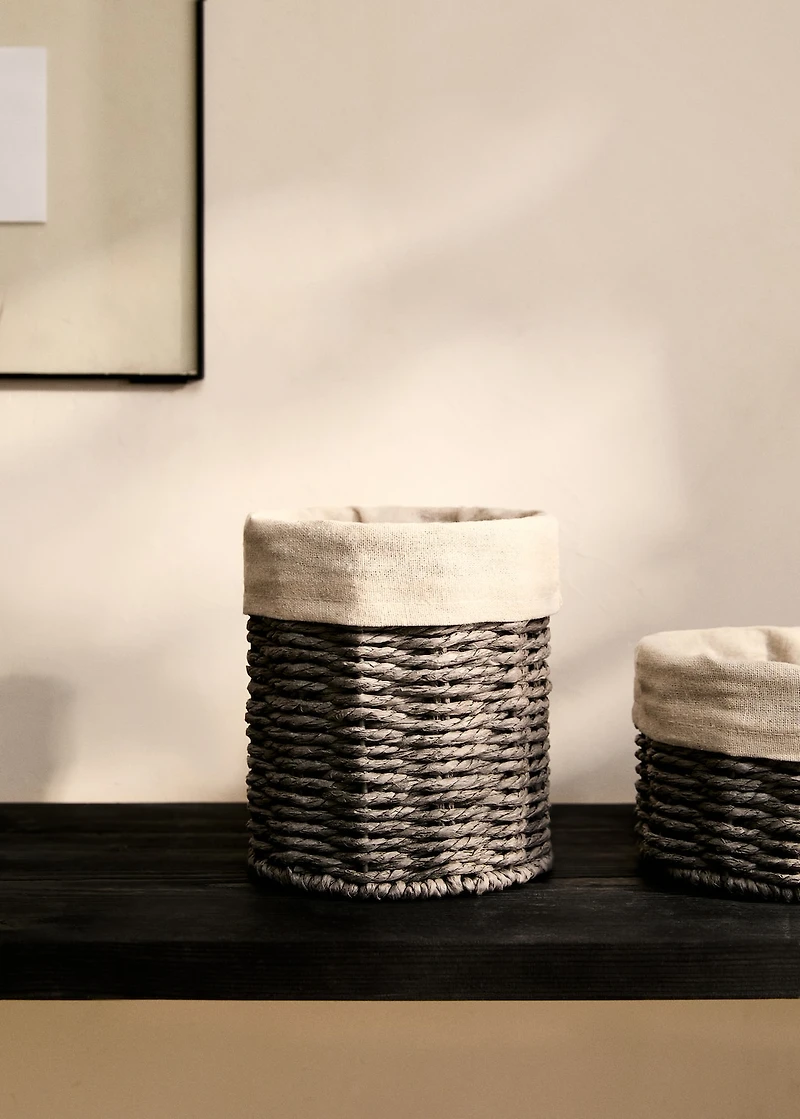 Medium round paper basket