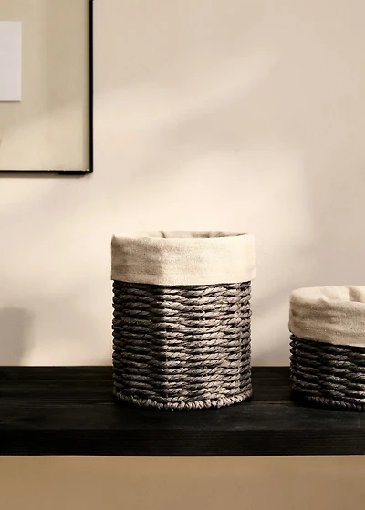 Medium round paper basket