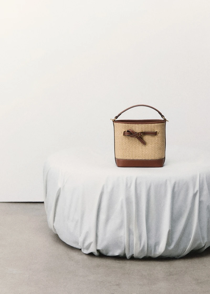 Raffia-effect bucket bag