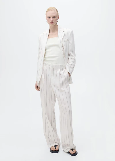 Fine-knit top with low neckline