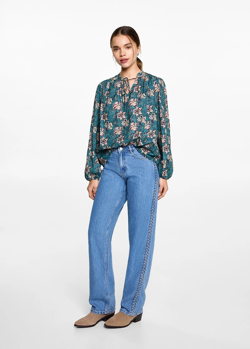 Floral print blouse