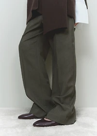 Kitten shoe with round toe