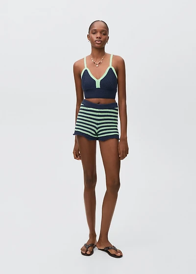 Contrasting crochet top