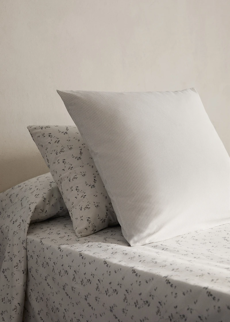 Two percale cotton floral pillowcases 50x75 cm