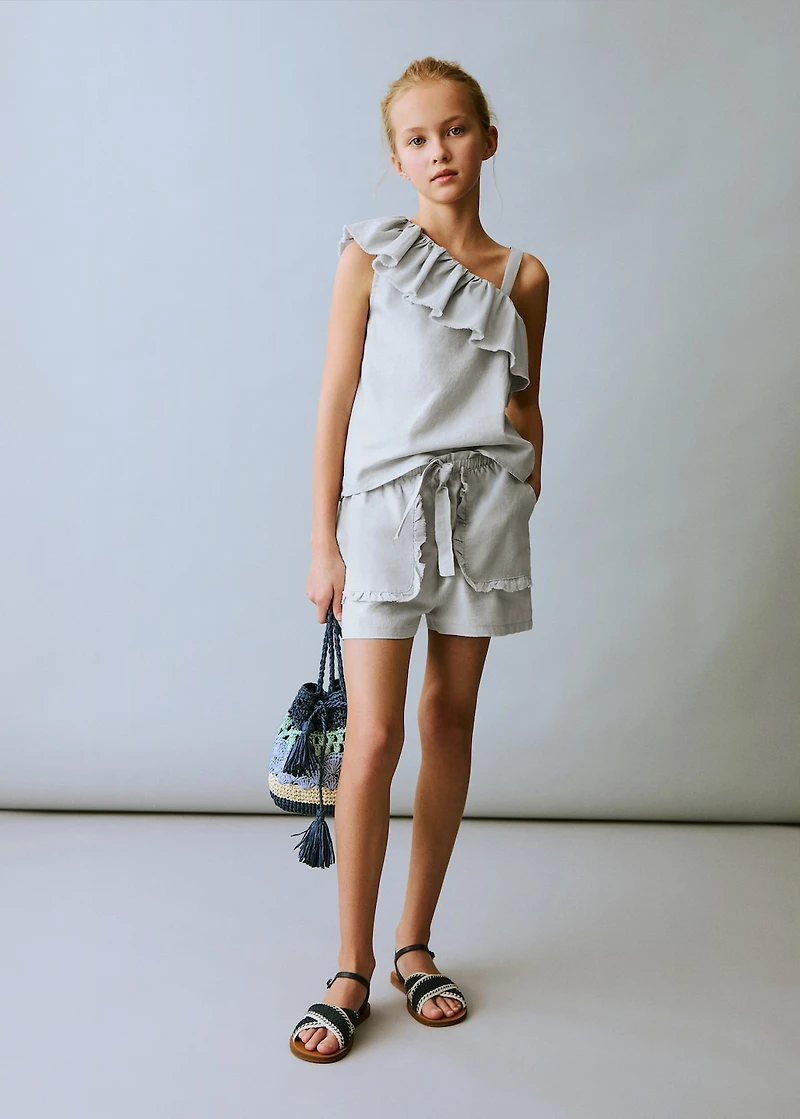 Linen shorts with belt
