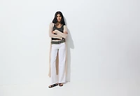 Wideleg low frayed hem jeans