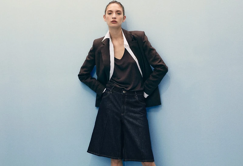 High-waisted denim bermuda jorts