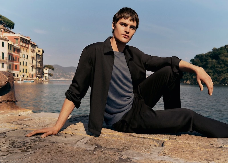 Cold wool jacket with shirt collar