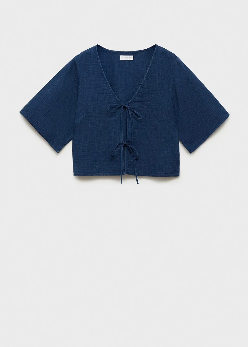 Flowy denim top with bows