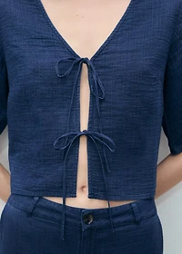 Flowy denim top with bows