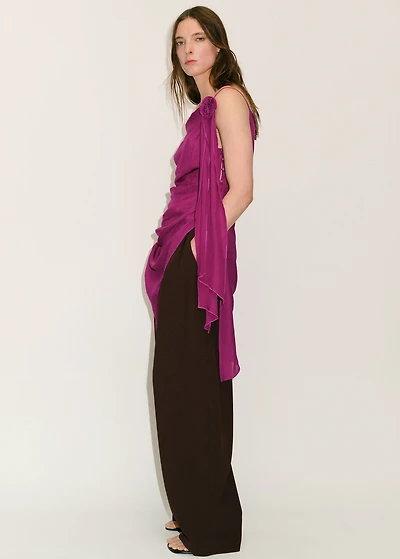 Long top with flower detail