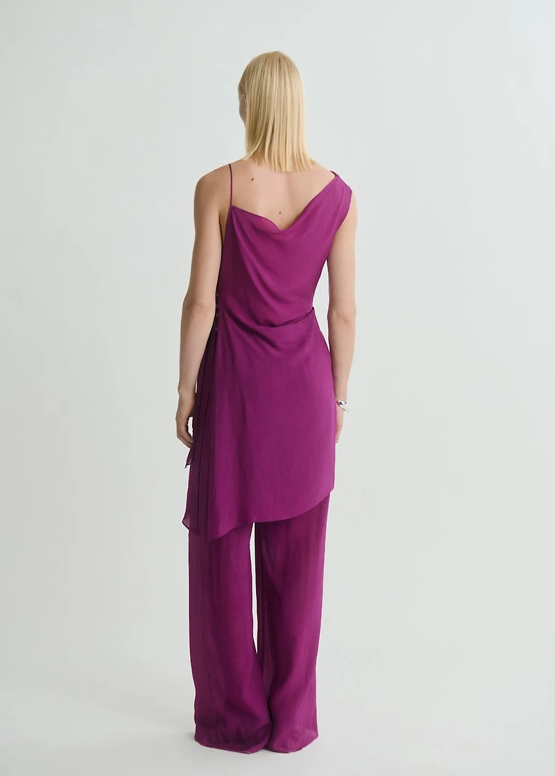 Long top with flower detail