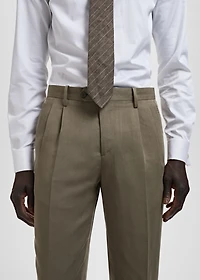 Slim-fit linen-blend pleated pants