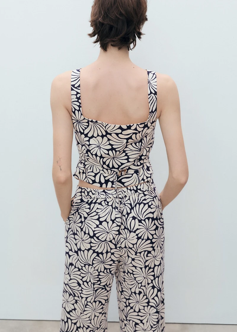 Floral fitted linen top