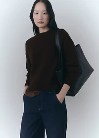 Chunky-knit sweater with ribbed trims