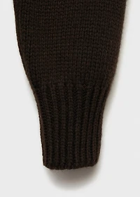 Chunky-knit sweater with ribbed trims