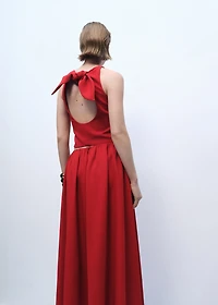 Crop top with bow on the back