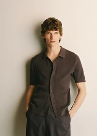 Knitted structured shirt with lace design