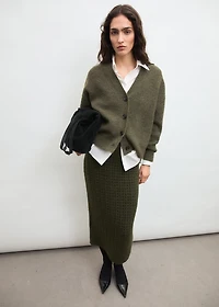 Knitted skirt with lace accents