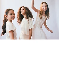 Short-sleeved crochet sweater