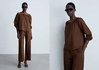 Cotton blouse with gathered neck