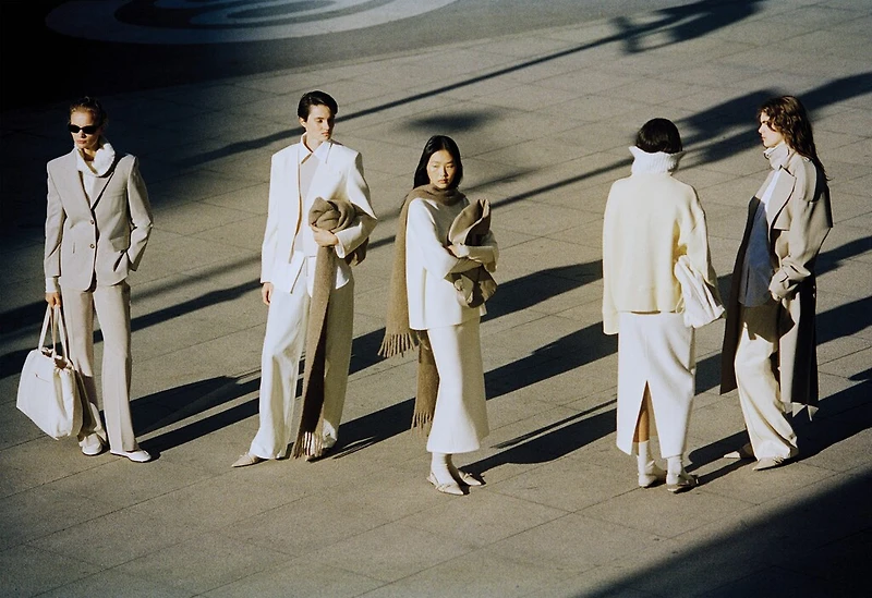 Wool-blend midi-skirt