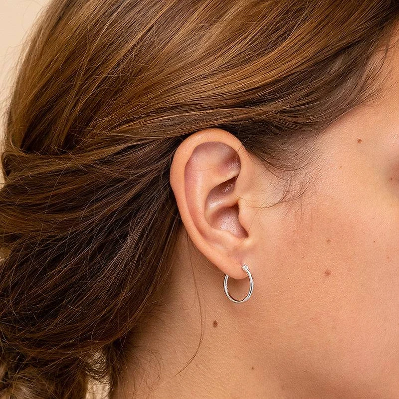 Pair of 925 Sterling Silver Thin Minimal Hoop Earrings