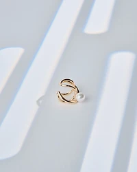 16K Plated Perla Earcuff
