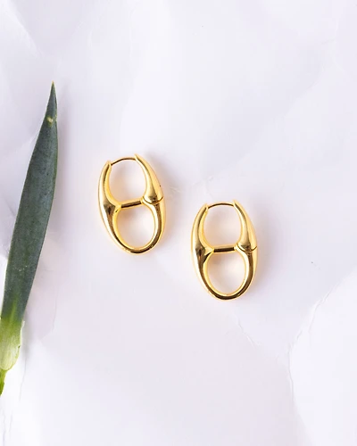 18K Plated G Link Earring