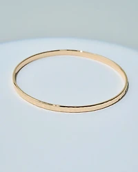 16K Plated Thin Hammered Bangle
