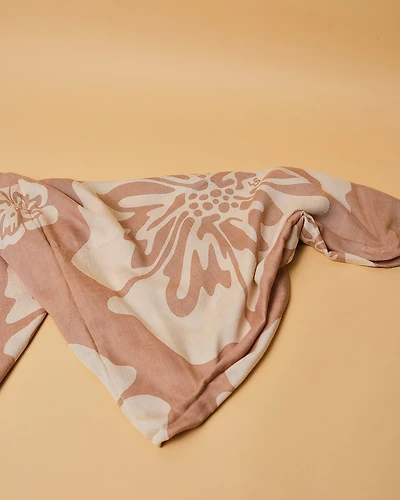 Amapola Scarf