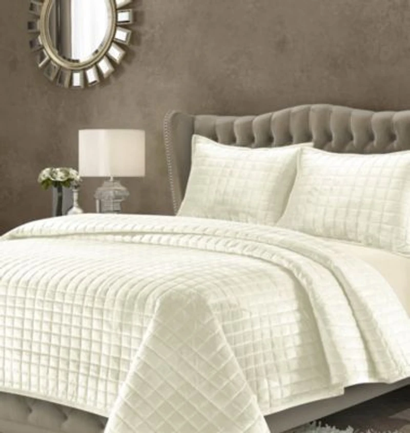 Tribeca Living Florence Velvet Solid Oversized Quilt Sets