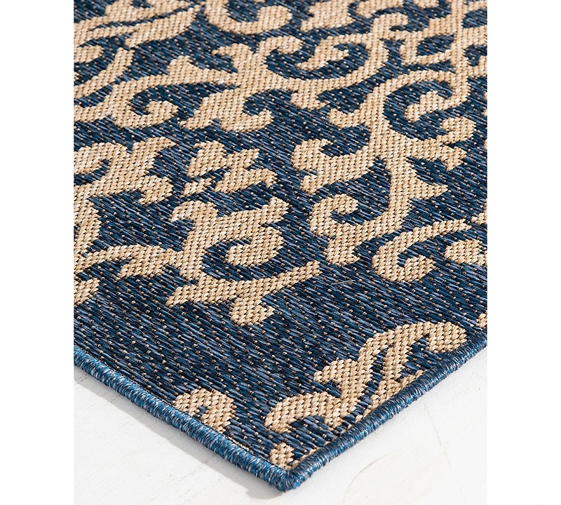 Closeout! Km Home Temptation Indoor/Outdoor 6'7" x 9'6" Area Rug