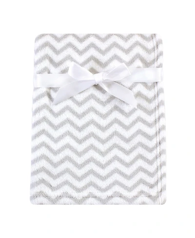 Luvable Friends Unisex Soft Coral Fleece Throw