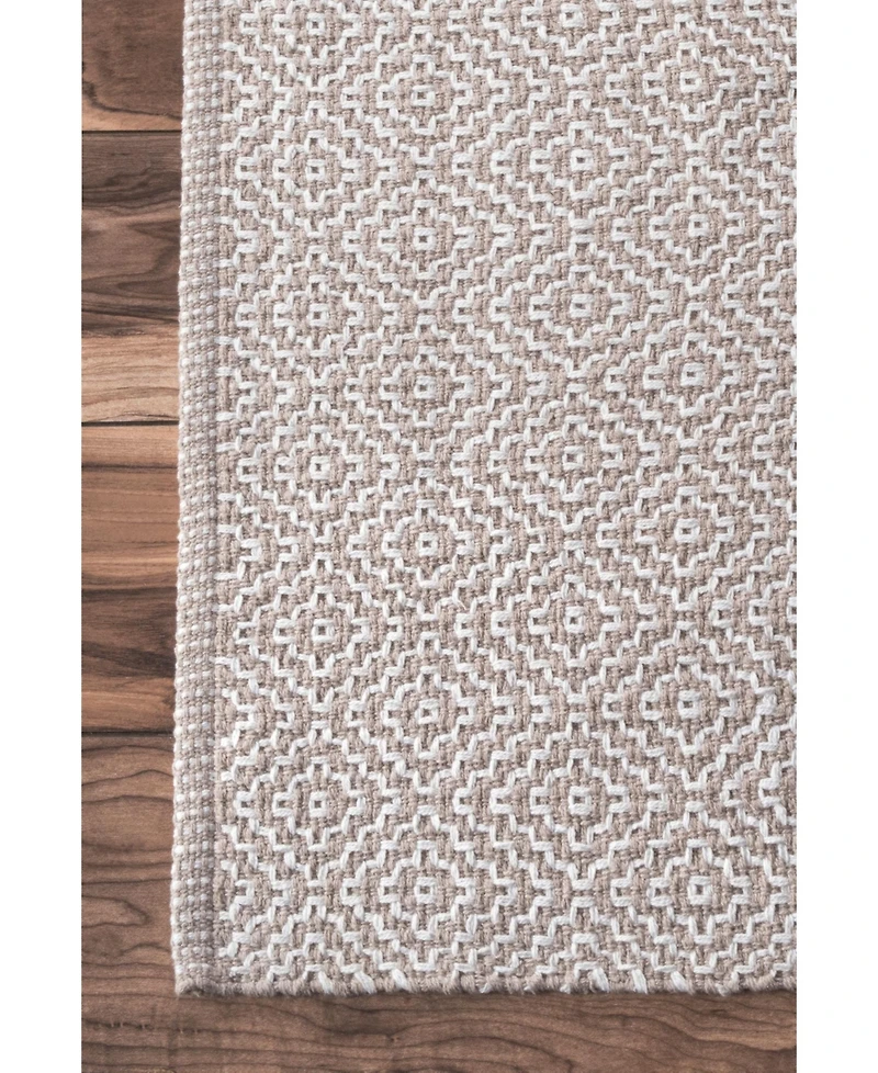 nuLoom Lorretta HMCO6B Taupe 5' x 8' Area Rug