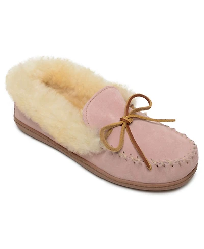 Minnetonka Women's Alpine Sheepskin Slippers